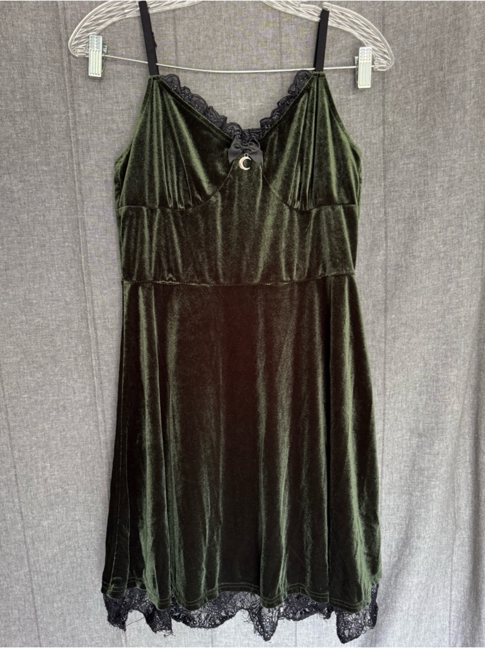 Fairycore Romantic Babydoll Whimsygoth Lace Trim Green Velvet Party Slip Dress
